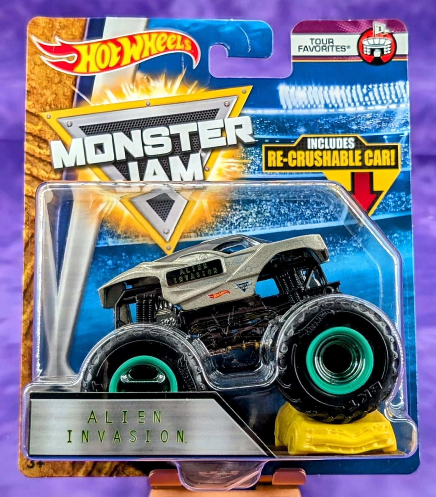 Hot Wheels Monster Jam RARE Ice Cream Man Clear Crushers in 5 Truck Set