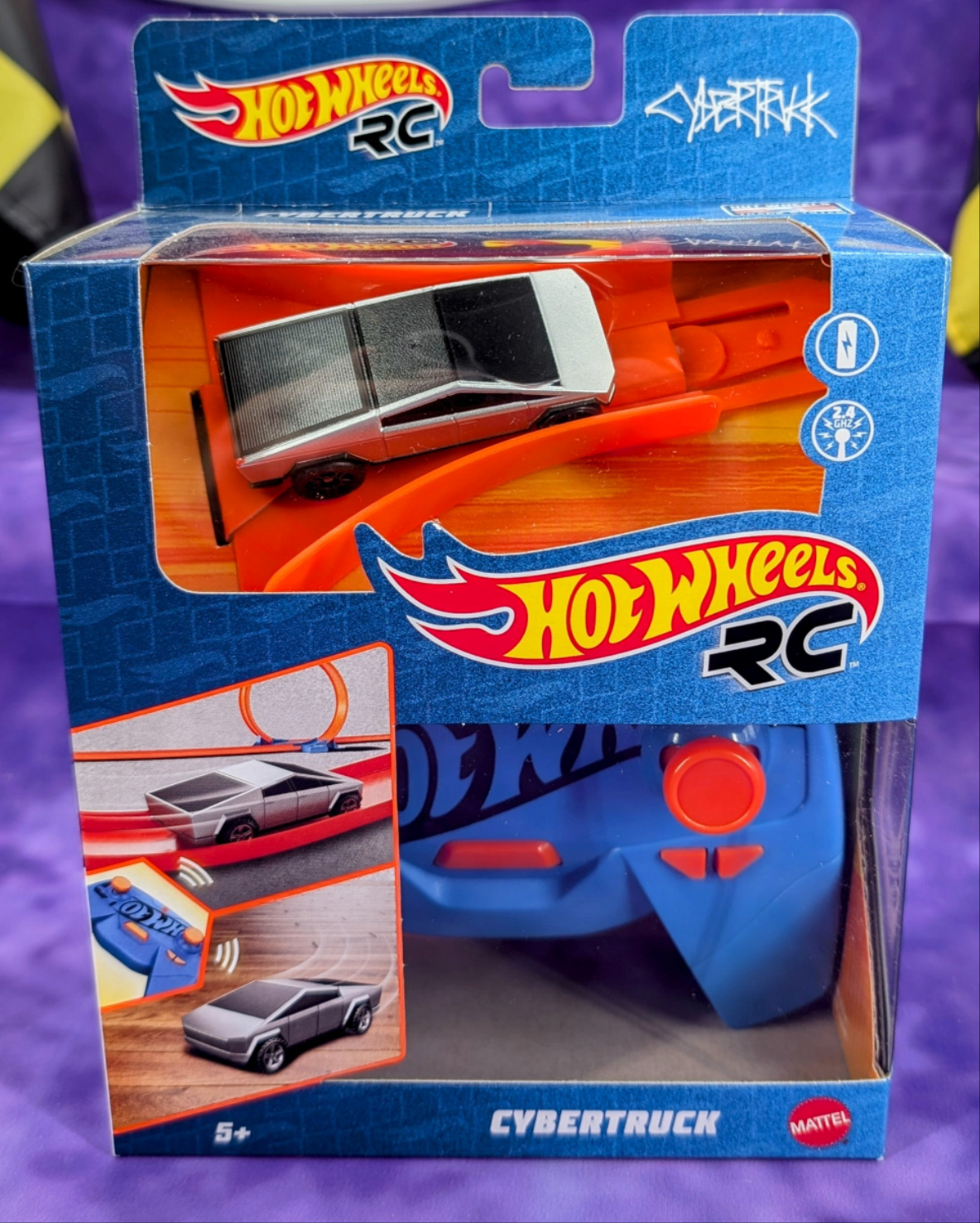 Hot Wheels RC Cybertruck - 1/64 Scale Remote Controlled Vehicle