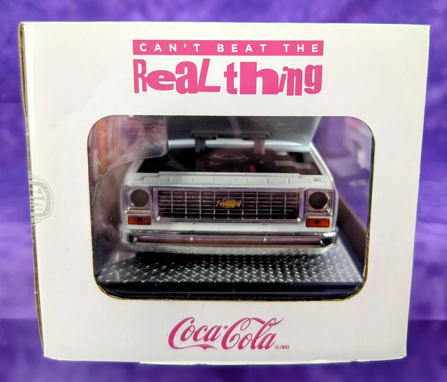 M2 Coca-Cola "Can't Beat the Real Thing" 1973 Chevrolet Cheyenne 10 Squarebody 1/24 Scale WMTSO1 24-36