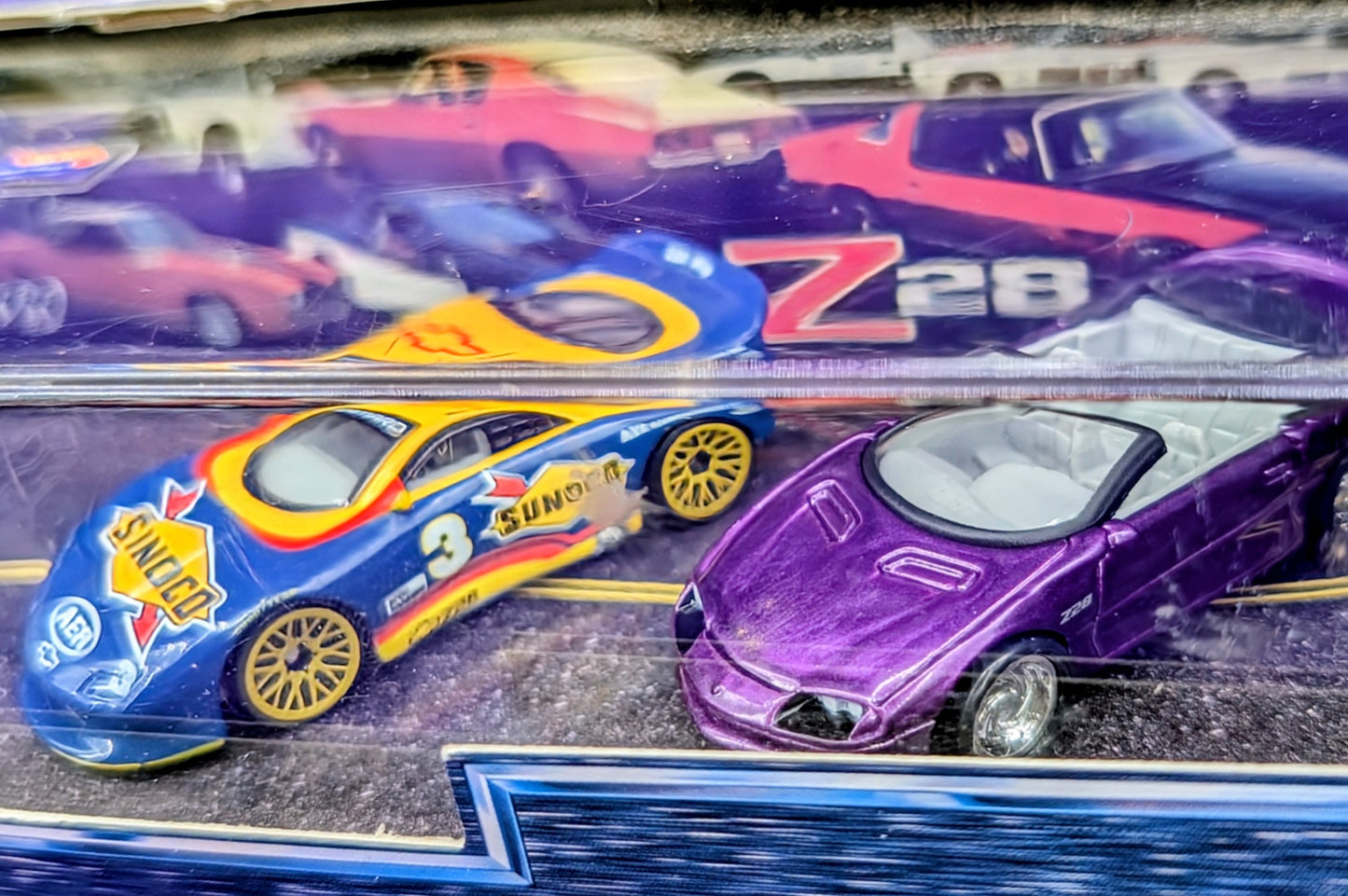 Hot Wheels 30th Anniversary of the Camaro - Individually Numbered A5553 - Limited Edition Premium Set in Display Case - Real Riders