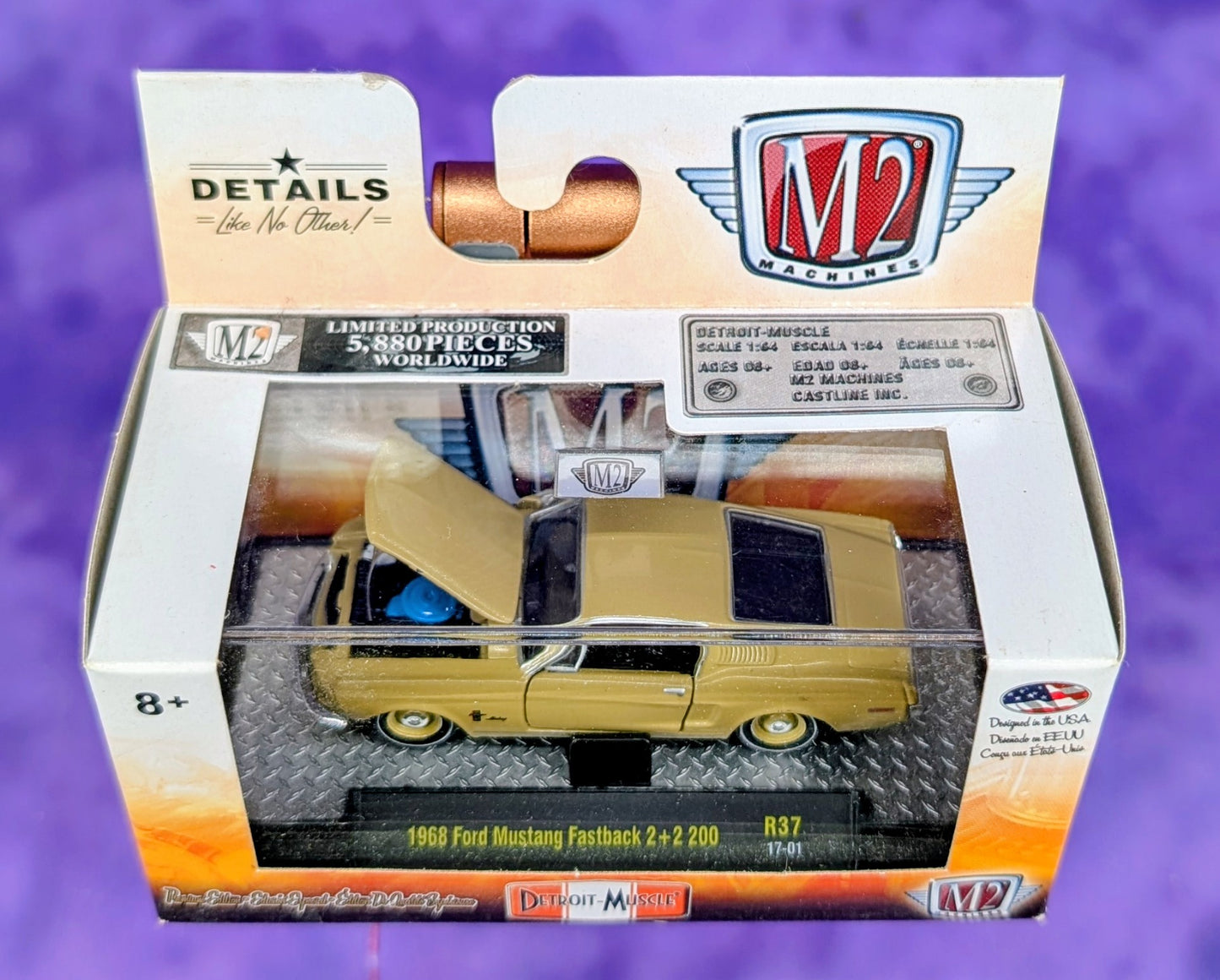 M2 Machines 1968 Ford Mustang Fastback 2+2 200 - R37 17-01