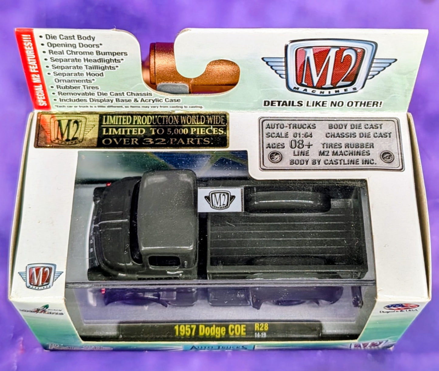 M2 Machines 1957 Dodge COE - R28 14-19