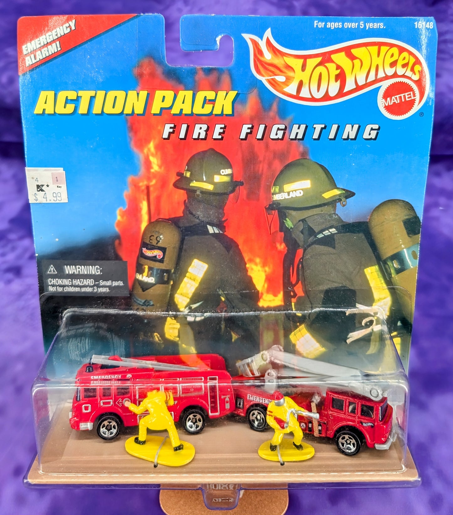 Hot Wheels Fire Trucks- Fire Fighting Action Pack Diorama - See Description