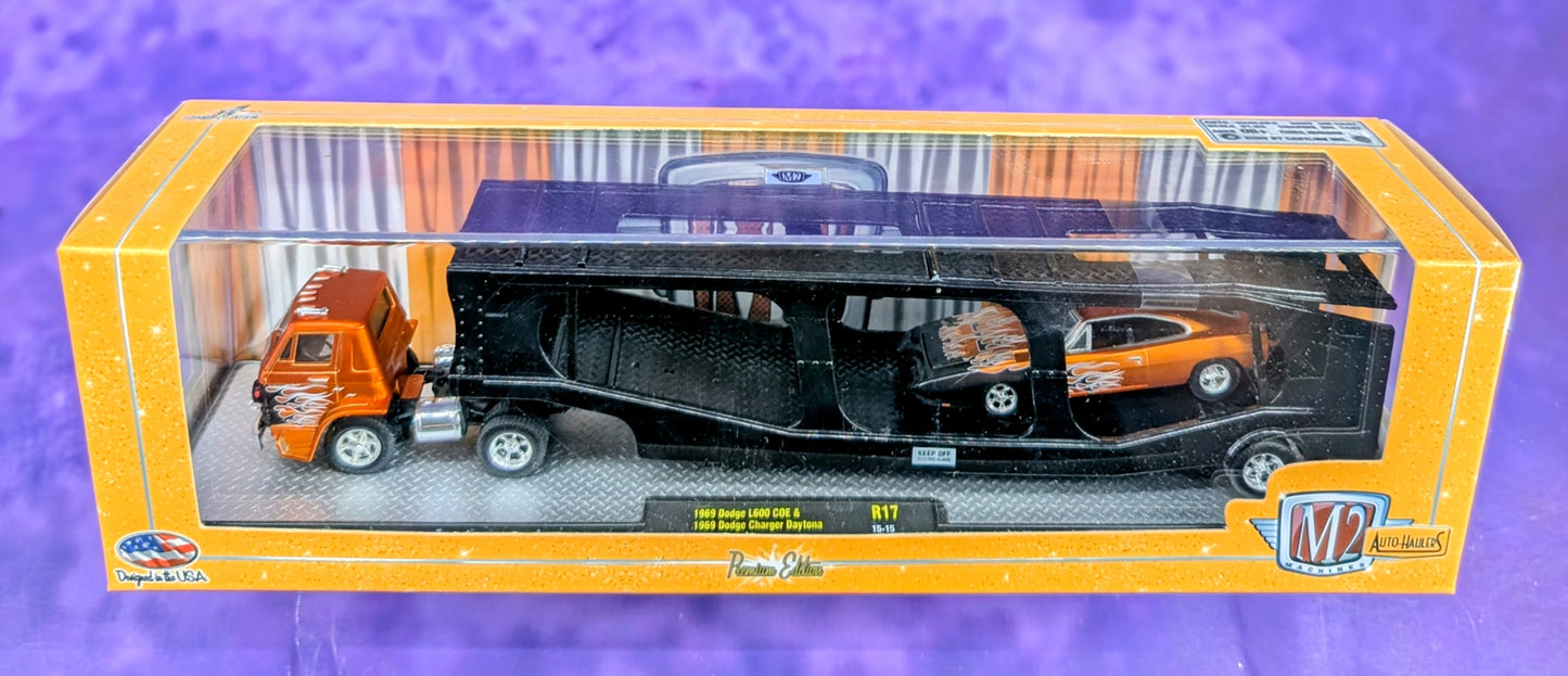 M2 Machines 1969 Dodge L600 COE & 1969 Dodge Charger Daytona - R17 15-15