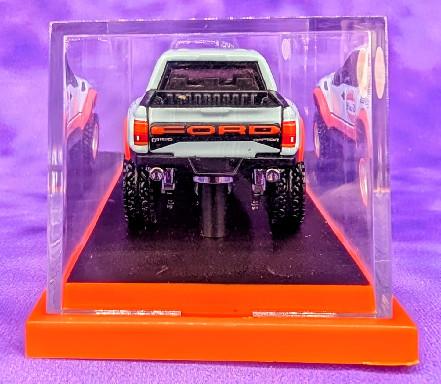 Hot Wheels RLC GULF '17 Ford Raptor - #09080/10000 - Red Line Club