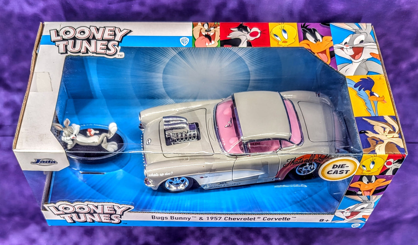 Jada Looney Tunes Bugs Bunny & 1957 Chevrolet Corvette - 1:24 Scale