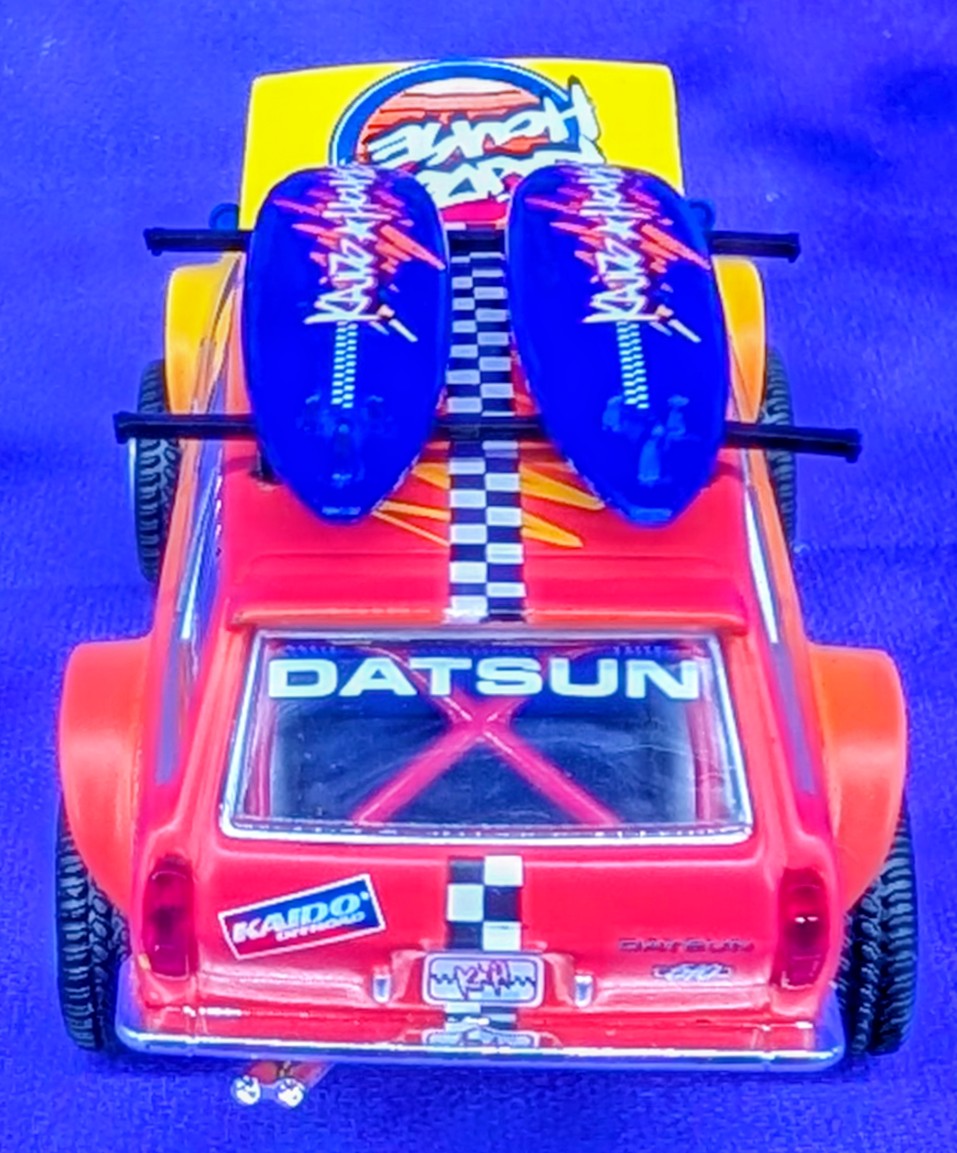 Kaido House x Mini GT 1:64 Datsun KAIDO 510 Wagon 4×4 Kaido Islands V1