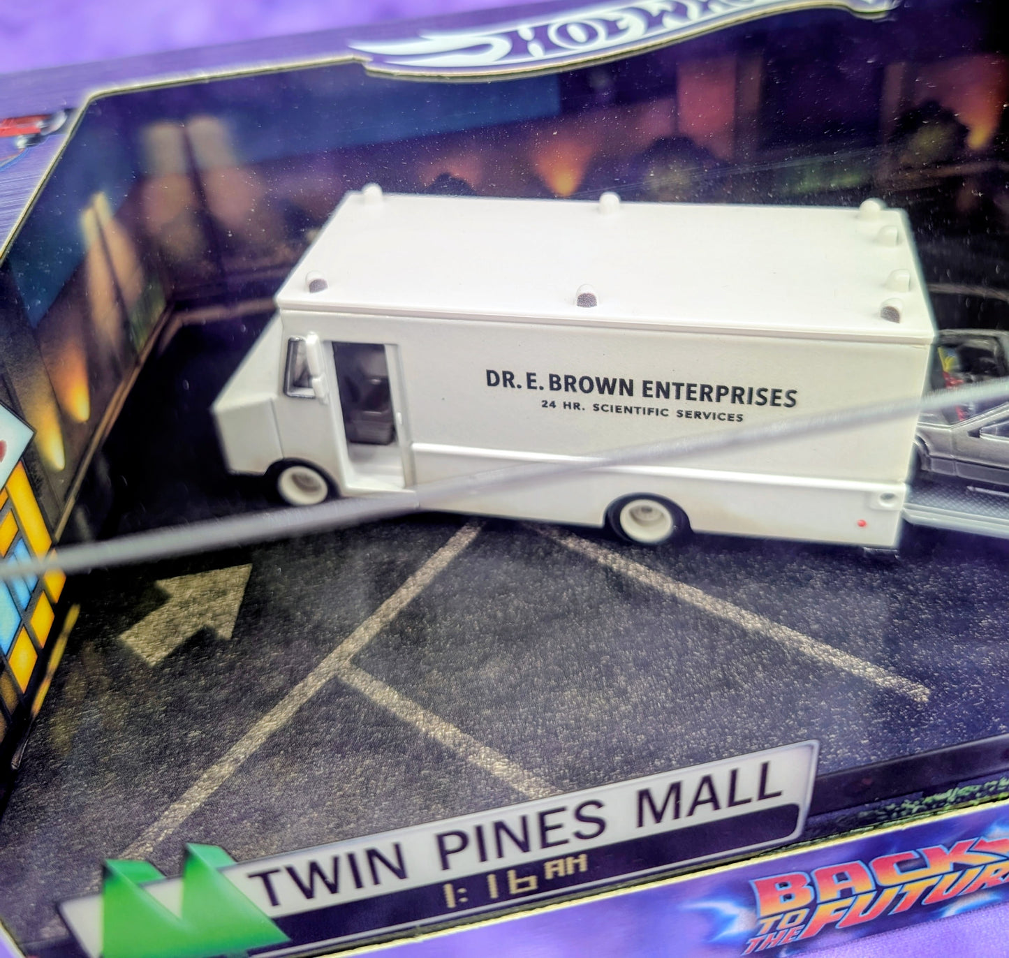 Hot Wheels Back to the Future 40th Anniversary Set - Premium Diorama - San Diego Comic Con