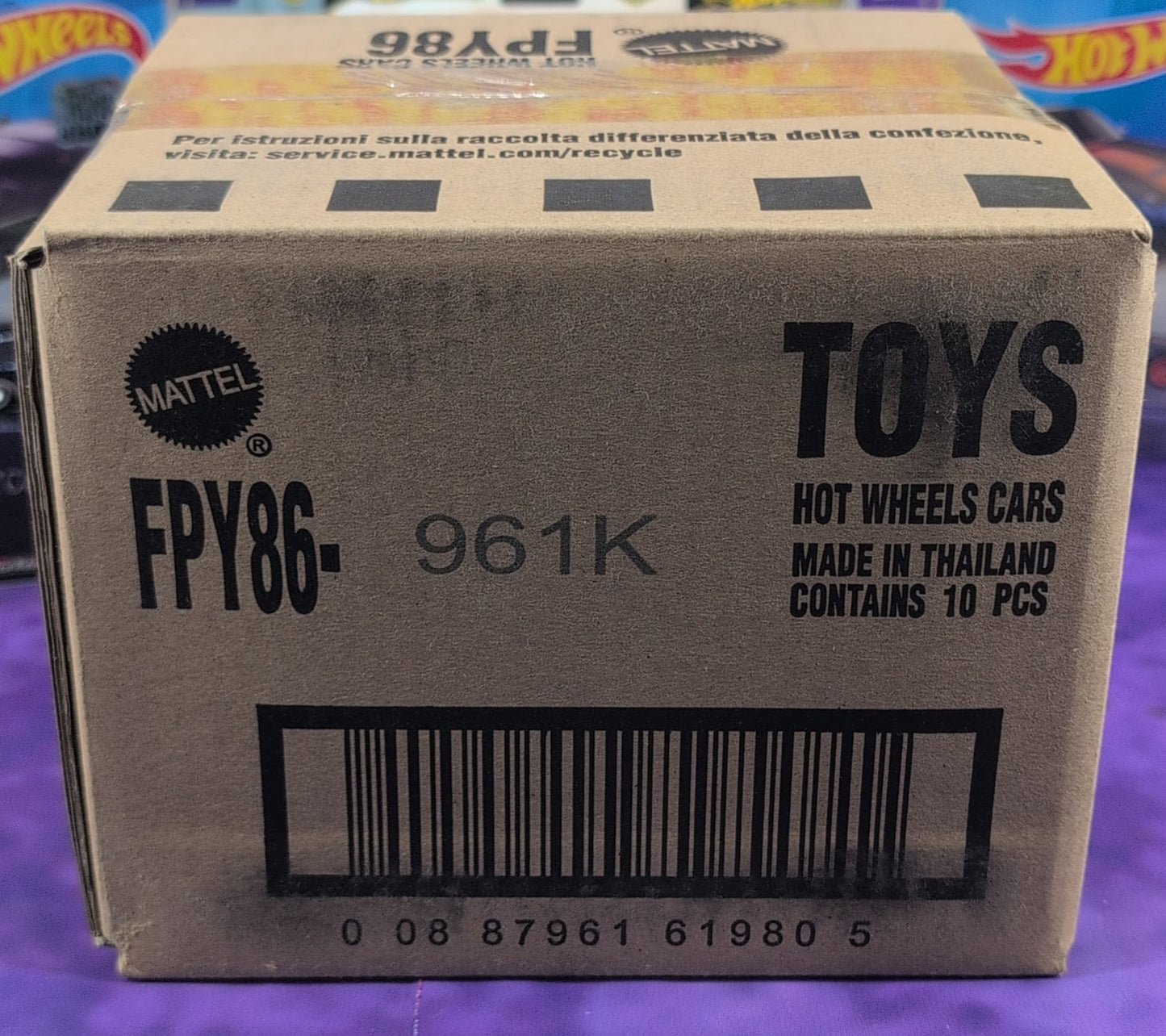 Hot Wheels 2025 CIRCUIT LEGENDS Factory Sealed Case of 10 Cars - Case #FPY86-961K