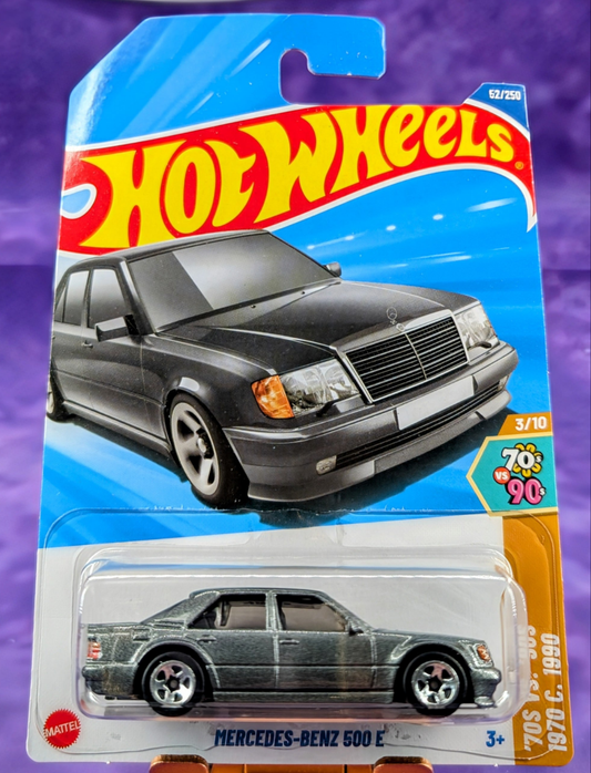 Hot Wheels Mercedes-Benz 500E - '70s vs '90s - Mainline