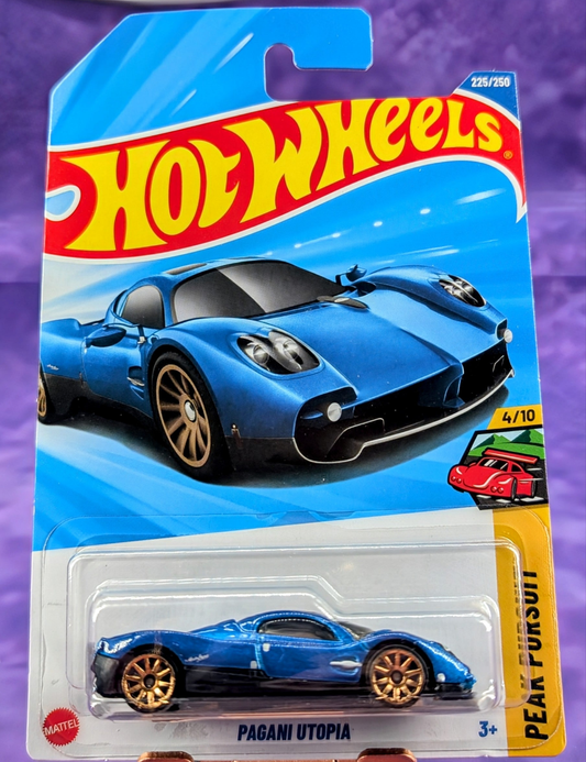Hot Wheels Pagani Utopia - Peak Pursuit - Mainline