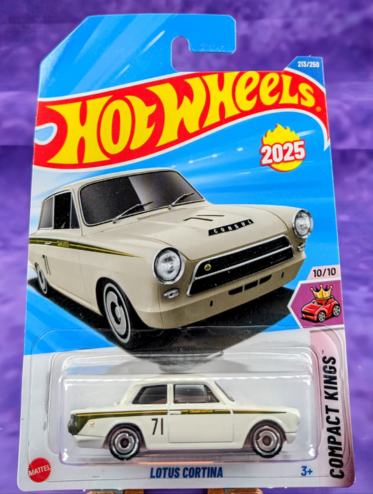 Hot Wheels Lotus Cortina – Compact Kings- First Edition - Mainline