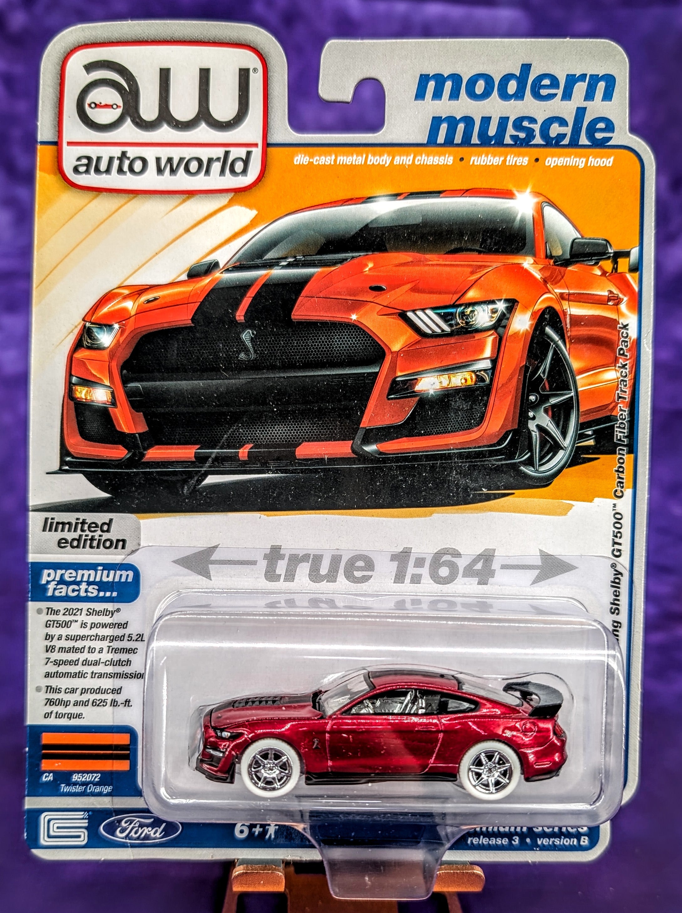 CHASE! Auto World 2021 Ford Mustang Shelby GT500 Carbon Fiber Track Pa ...