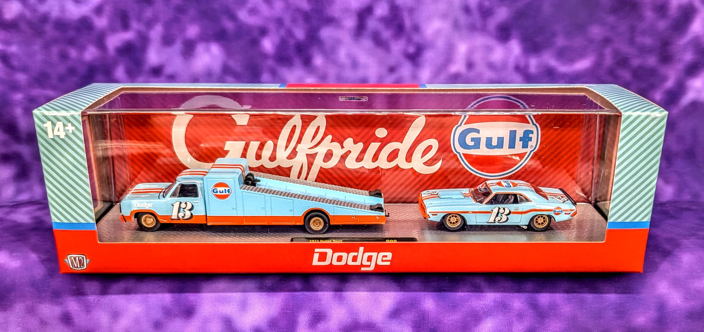 M2 Machines GULF 1974 Dodge Truck & 1970 Dodge Challenger T/A - Auto-Haulers