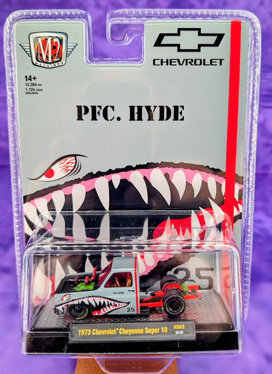 M2 Machines 1:64 1973 Chevrolet Cheyenne Super 10 “PFC. HYDE” Shark Face (Tiger Nose) – Hobby Exclusive