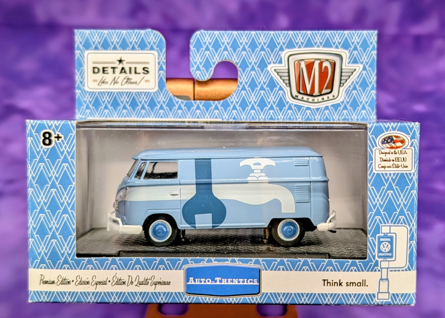 M2 Machines Volkswagen Bus Set of 6 Vans w/ Sleeve - Auto-Thentics