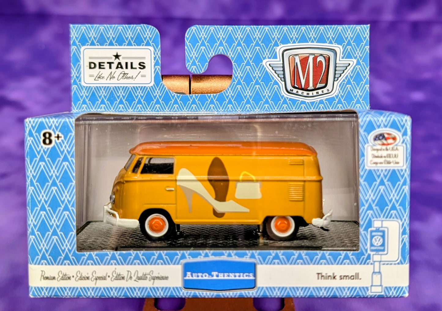 M2 Machines Volkswagen Bus Set of 6 Vans w/ Sleeve - Auto-Thentics