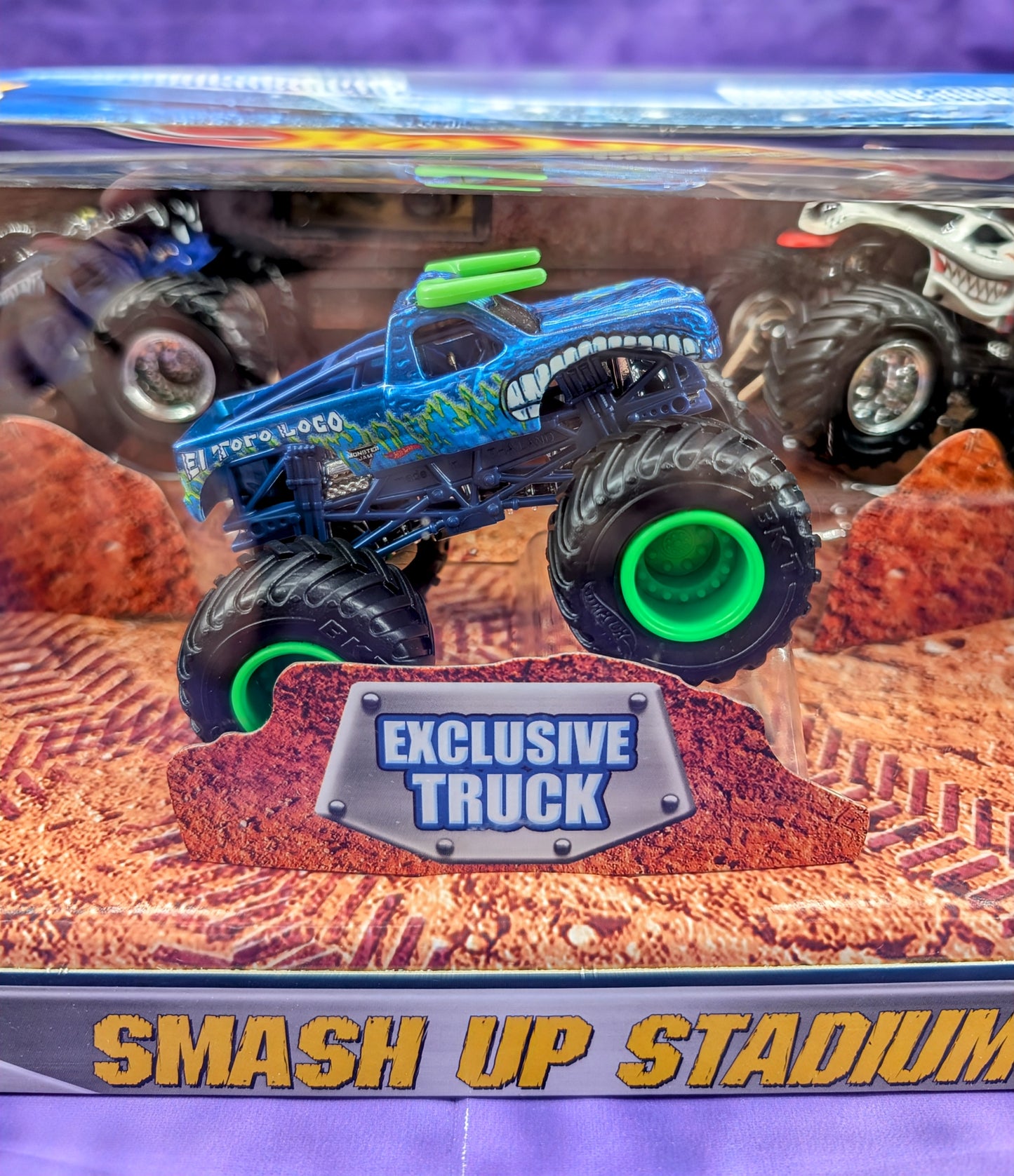 Hot Wheels 2018 Monster Jam Smash Up Stadium 5-Pack - feat. El Toro Loco Exclusive - VHTF