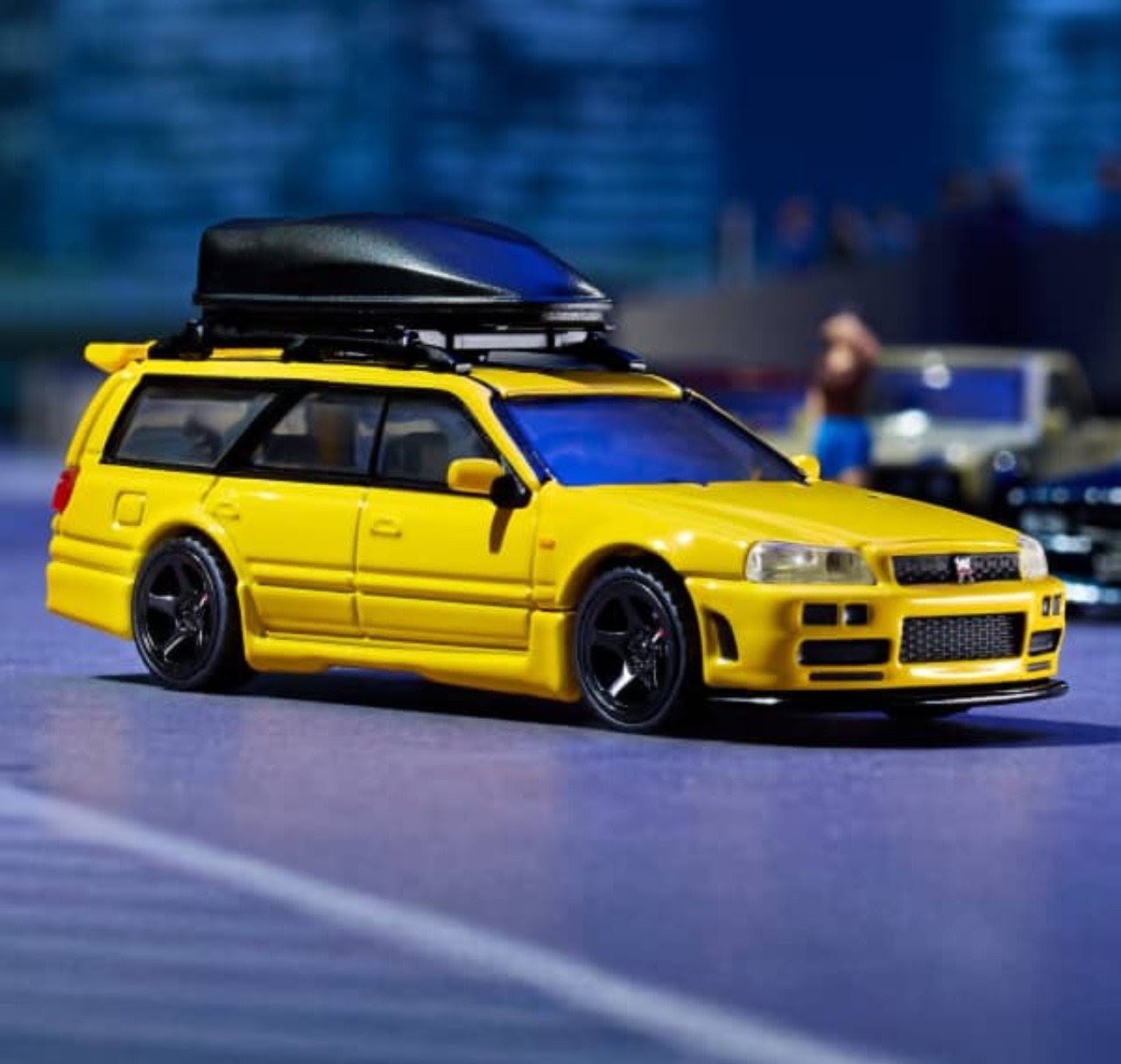 Hot Wheels Nissan Stagea - Elite 64 Mod Shop