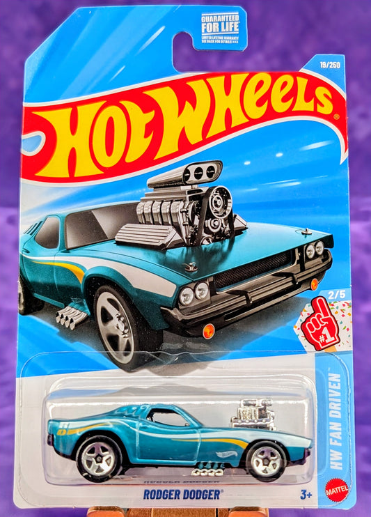 Hot Wheels Rodger Dodger - HW Fan Driven - Mainline