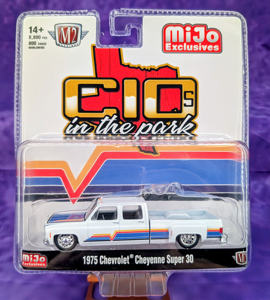 M2 Machines 1:64 1975 Chevrolet Cheyenne Super 30 Dually – White – C10s In The Park – MiJo Exclusives Limited Edition