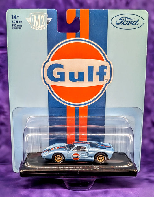 M2 Machines 1968 Ford GT40 Mk II - Gulf Oil