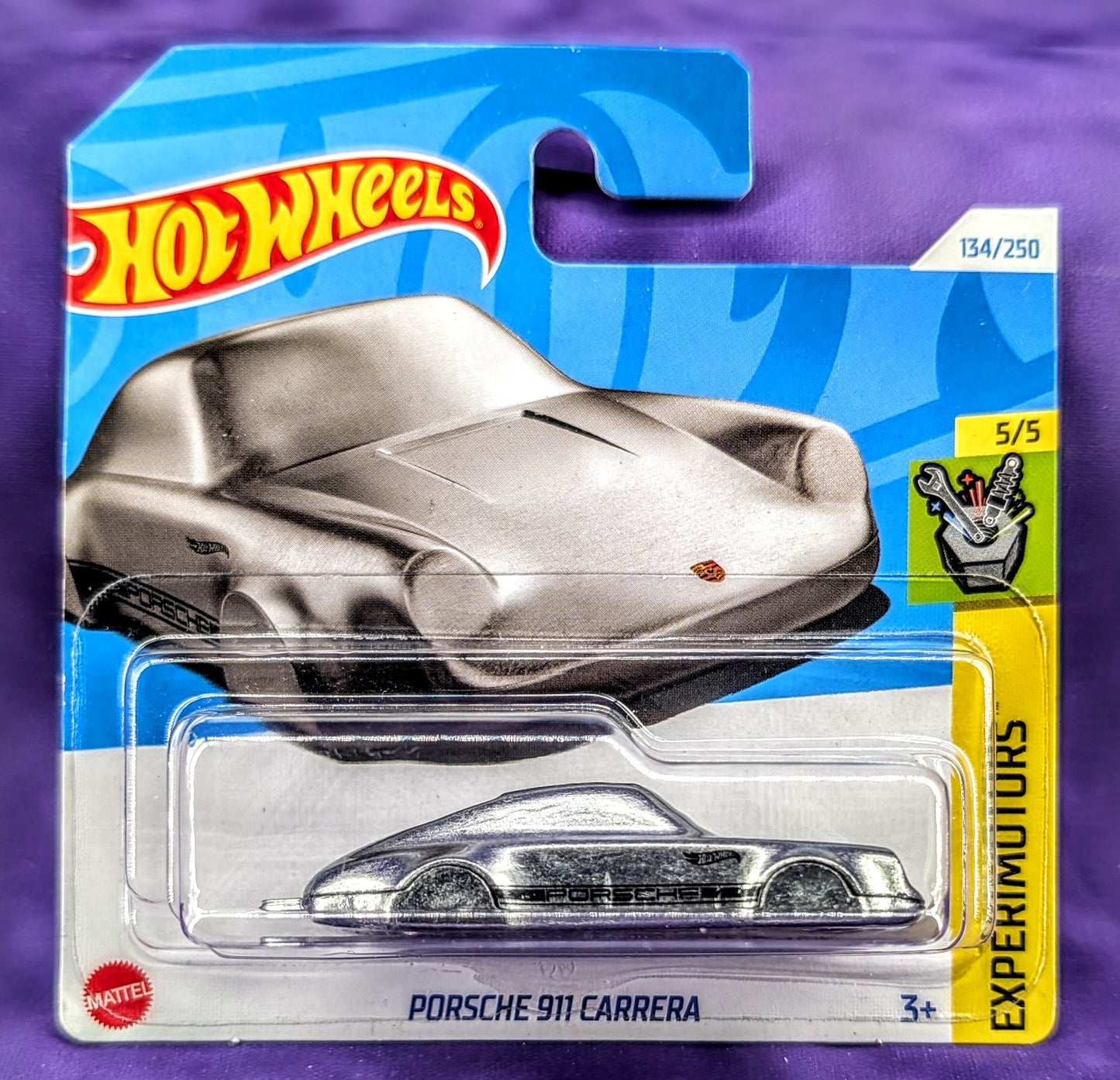 Hot Wheels Porsche 911 Carrera Keychain - ZAMAC - Experimotors - Short Card Mainline