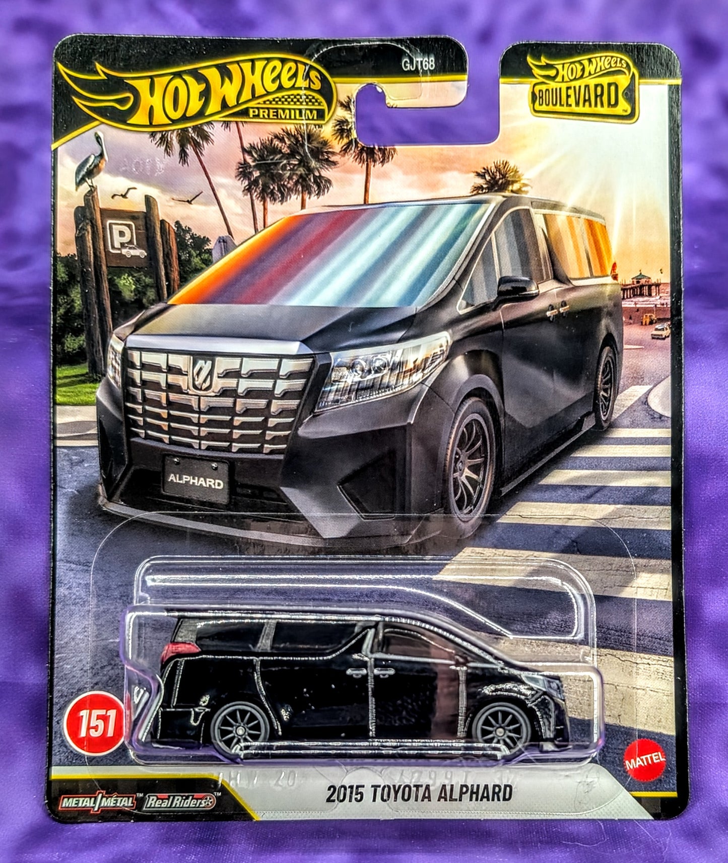 Hot Wheels 2015 Toyota Alphard - Boulevard #151 - Premium