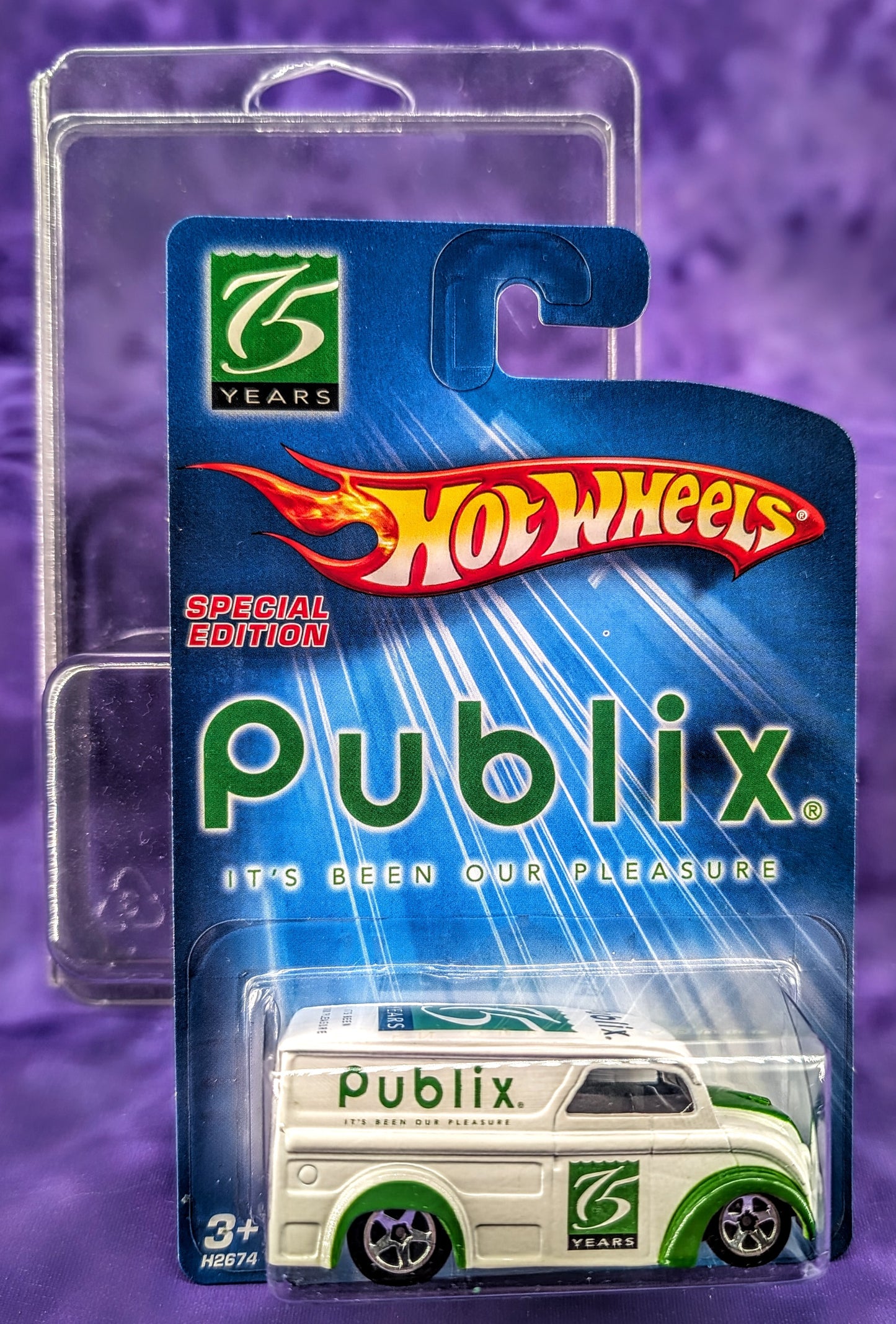 Hot Wheels Publix Delivery Truck (Dairy Delivery) - 75th Anniversary Special Edition