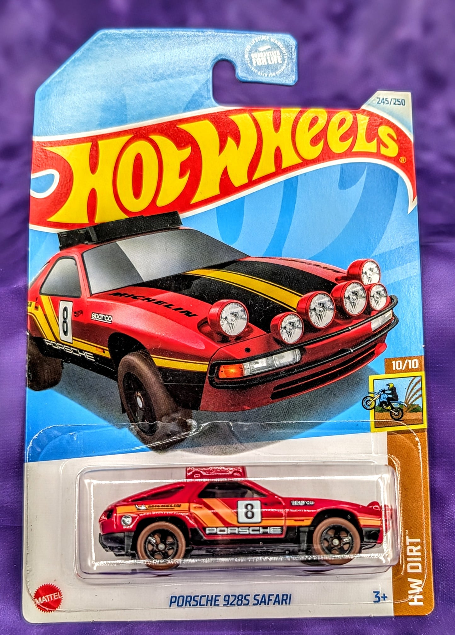 Hot Wheels Treasure Hunt Porsche 928S Safari - HW Dirt