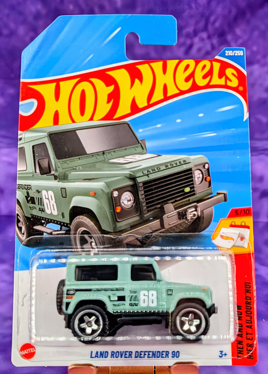 Hot Wheels Land Rover Defender 90 - Mainline