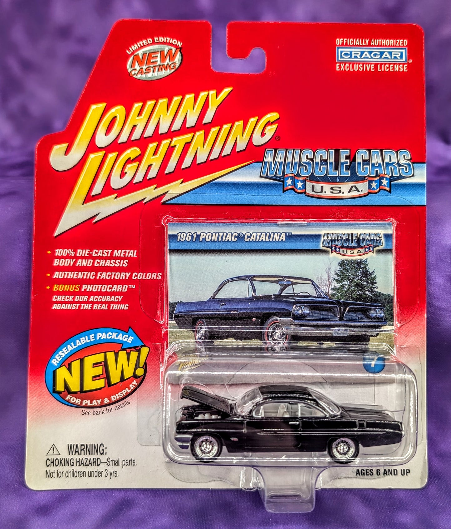 CHASE Johnny Lightning 1961 Pontiac Catalina - White Lightning - Muscle Cars