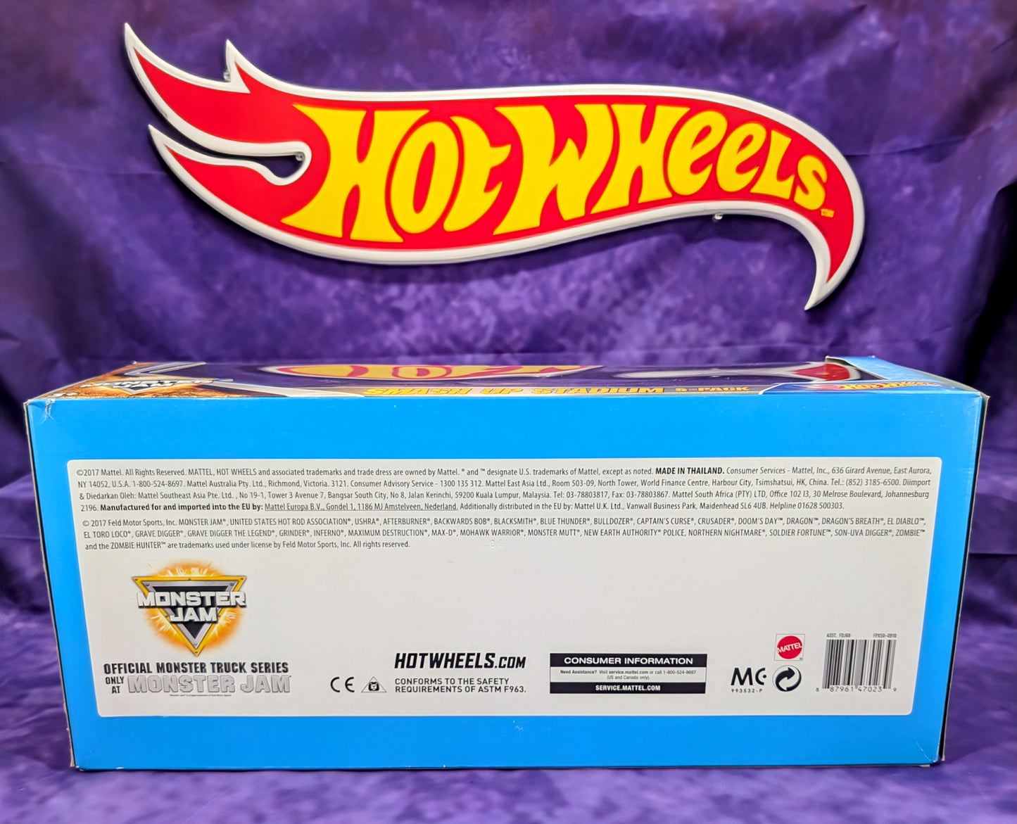 Hot Wheels 2018 Monster Jam Smash Up Stadium 5-Pack - feat. El Toro Loco Exclusive - VHTF