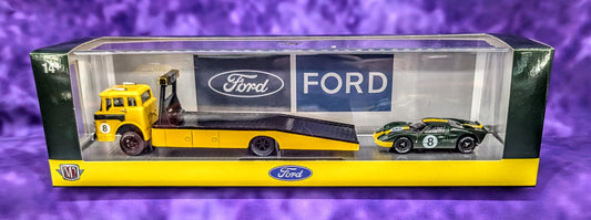M2 Machines 1970 Ford C-600 Truck & 1966 Ford GT40 MK II - Auto-Haulers