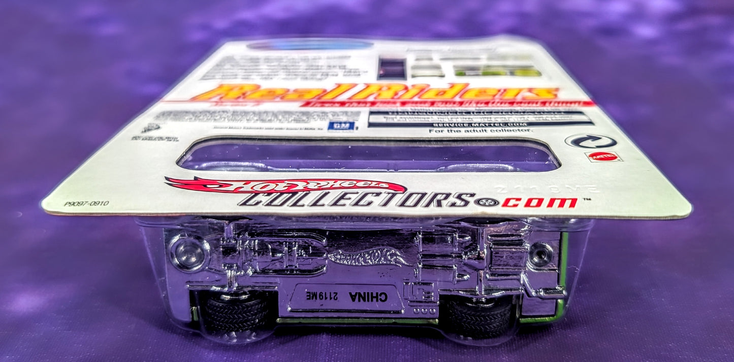 Hot Wheels RLC '83 Chevy Silverado - Real Riders Series 8 (Antifreeze w/ Chrome Center) Limited 02587/3000 - Red Line Club