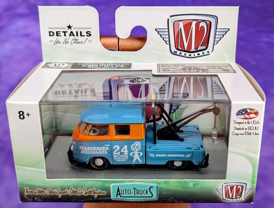 M2 Machines 1960 VW Double Cab Truck USA Model - R52 18-63