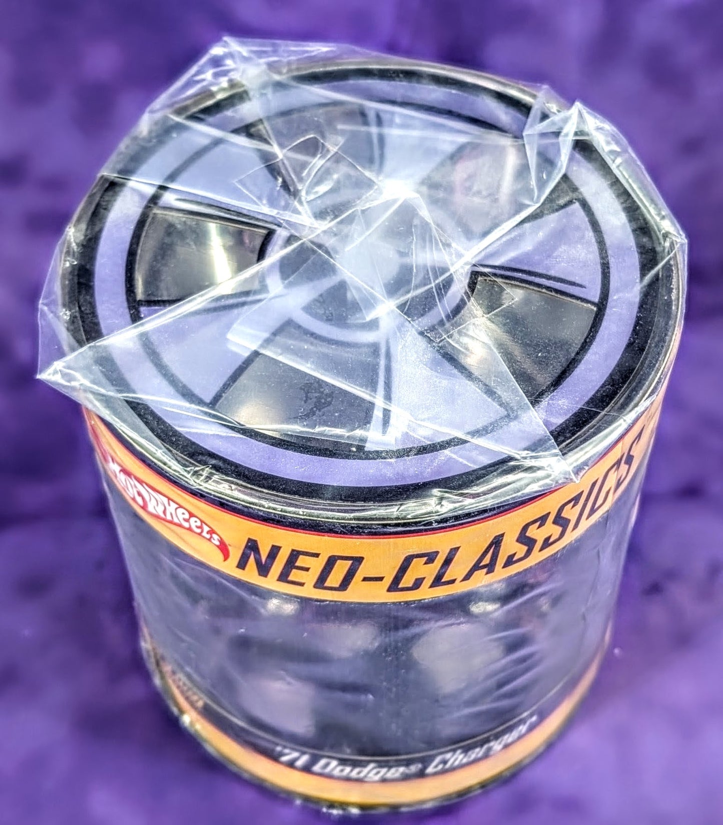 Hot Wheels Neo-Classics '71 Dodge Charger Oil Can - Red Line Club - 1 of 3,000