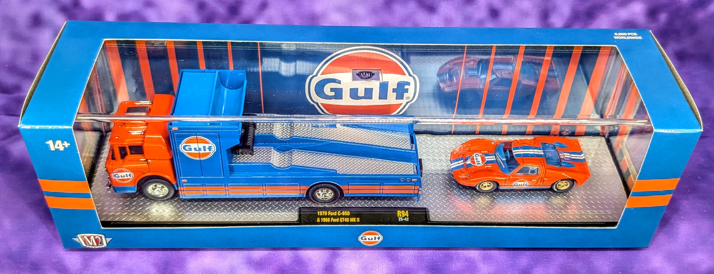 M2 Machines GULF 1970 Ford C-950 & 1966 Ford GT40 Mk II