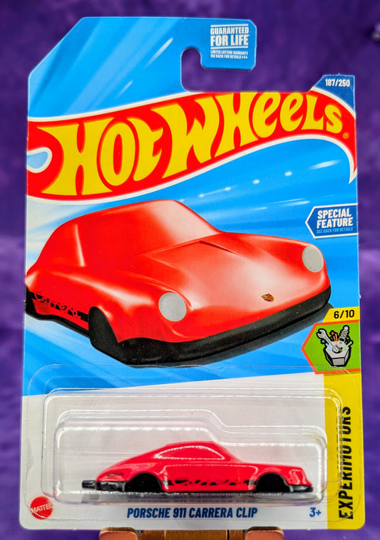 Hot Wheels Porsche 911 Clip - Keychain – Mainline