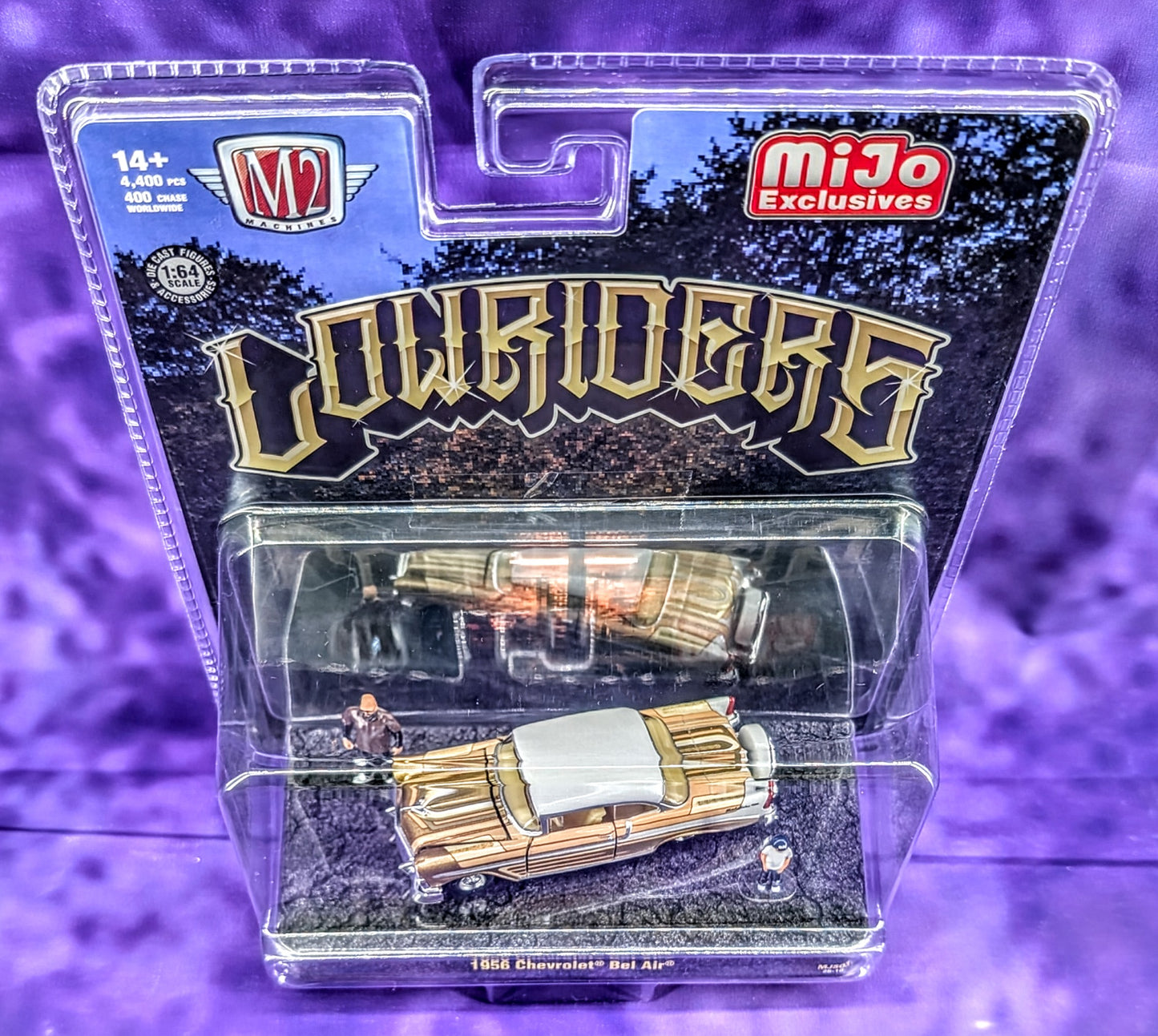 M2 Machines 1956 Chevrolet Bel Air - Lowriders Diorama - Hobby Exclusive