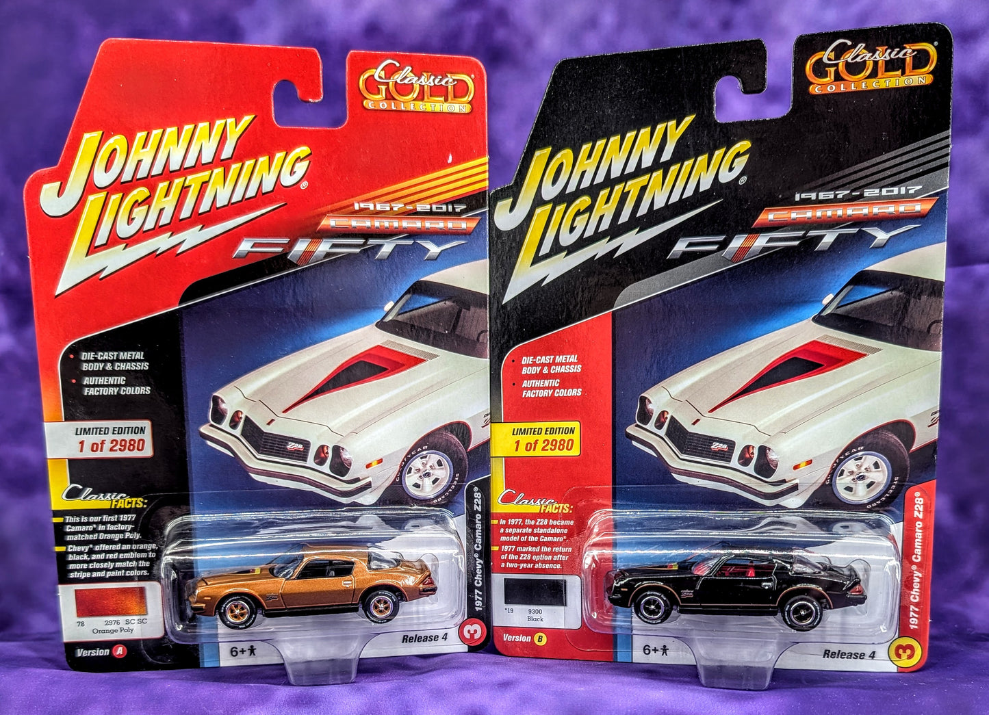 Johnny Lightning 1977 Chevy Camaro Z28 - Set of 2 - Classic Gold Collection (Release 4)